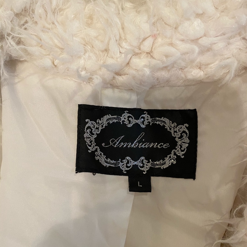 White Fuzzy Jacket - Picture 4 of 7